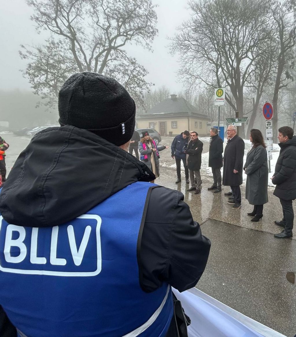 Auch der BLLV war im Dialog.